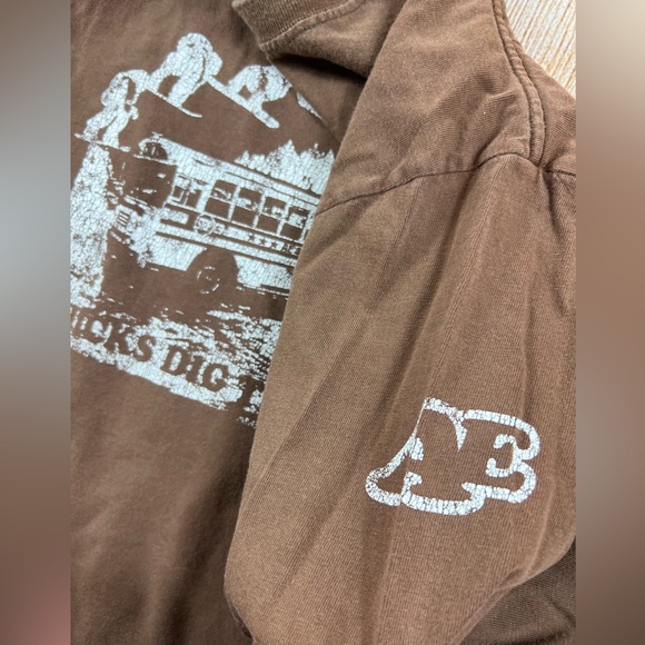 Vintage American Eagle Distressed Brown Shirt Snowboard Camp Chicks Dig Tricks - Picture 8 of 10